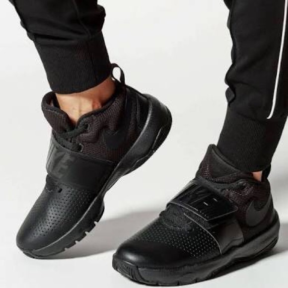 Nike team hustle d8 Outlet